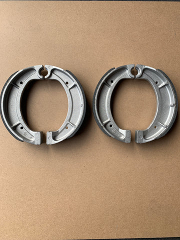 Mâchoires de frein avant et arrière : Yamaha DT250 DT 250 (1974)